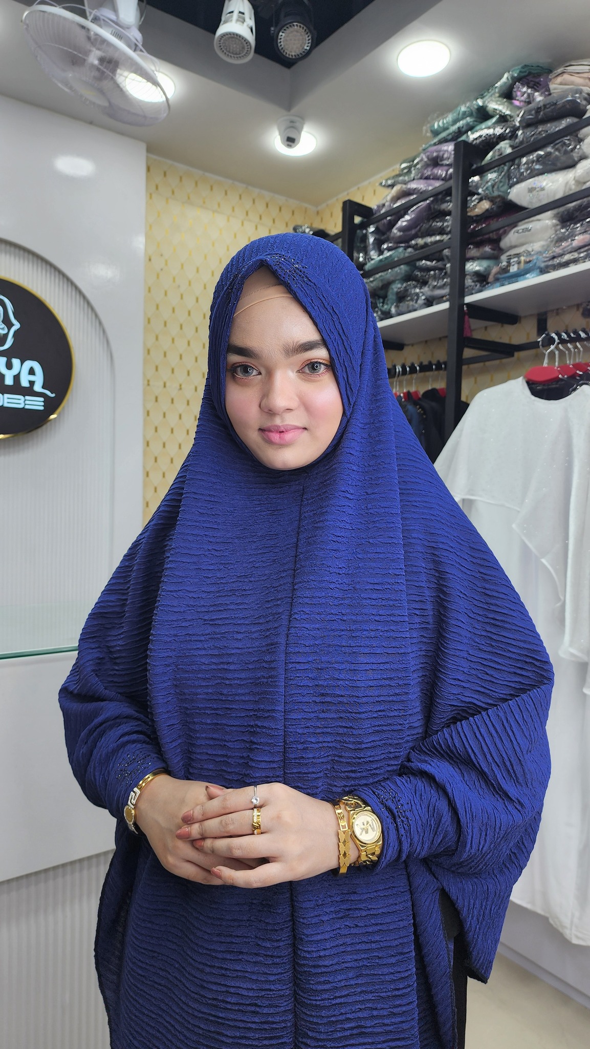 Short Hijab